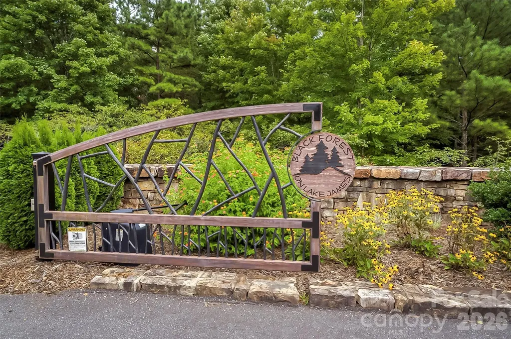 130 Settlement Ridge Drive Marion NC 28752