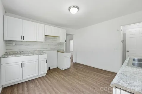 1208 E Arch Street Lancaster SC 29720