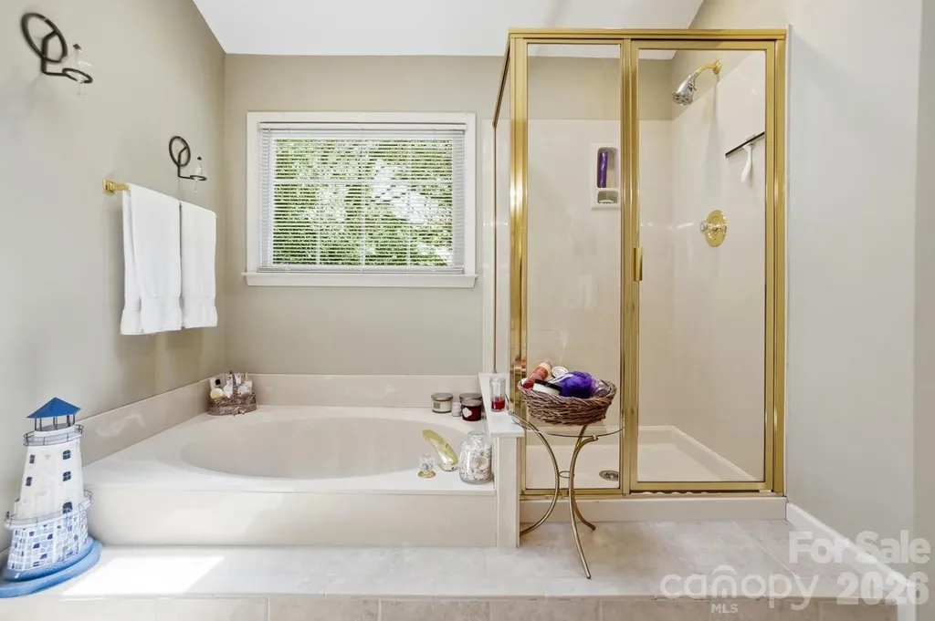 12100 Provincetowne Drive Charlotte NC 28277