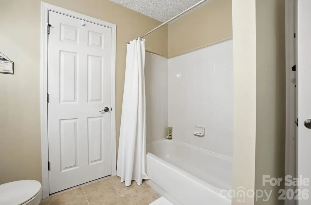 12100 Provincetowne Drive Charlotte NC 28277