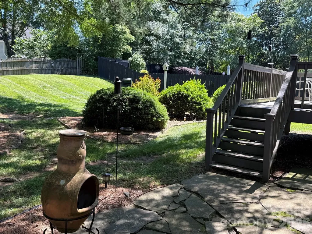 12100 Provincetowne Drive Charlotte NC 28277