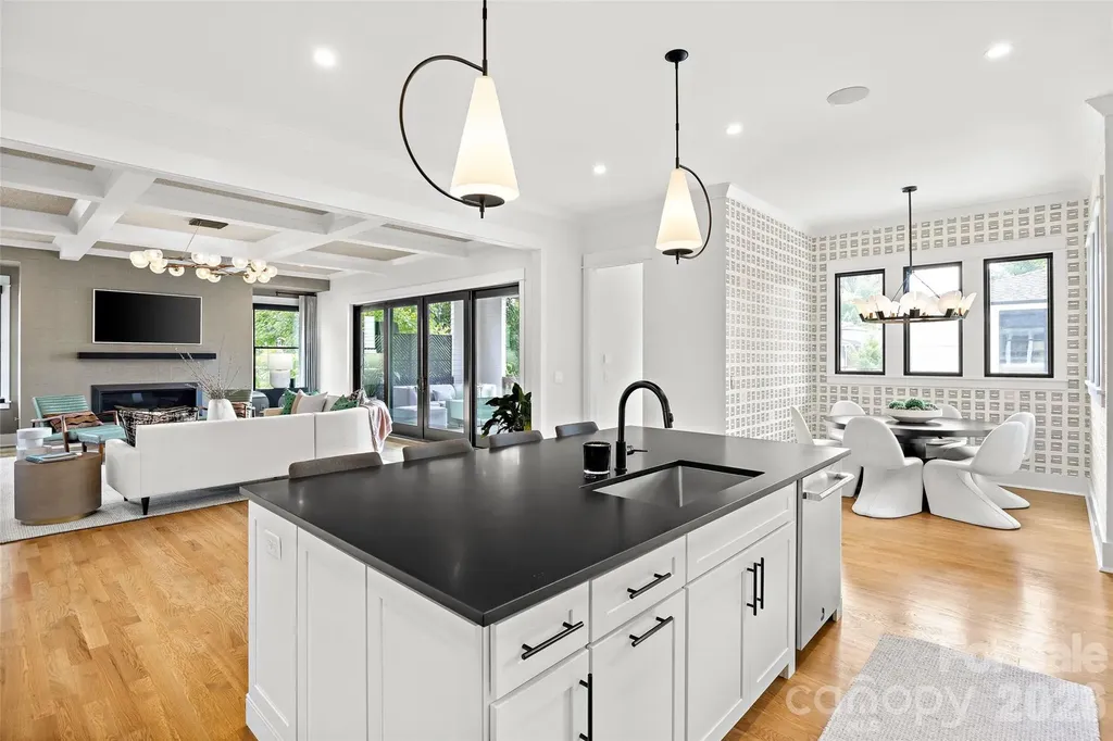 433 Atherton Street Charlotte NC 28203