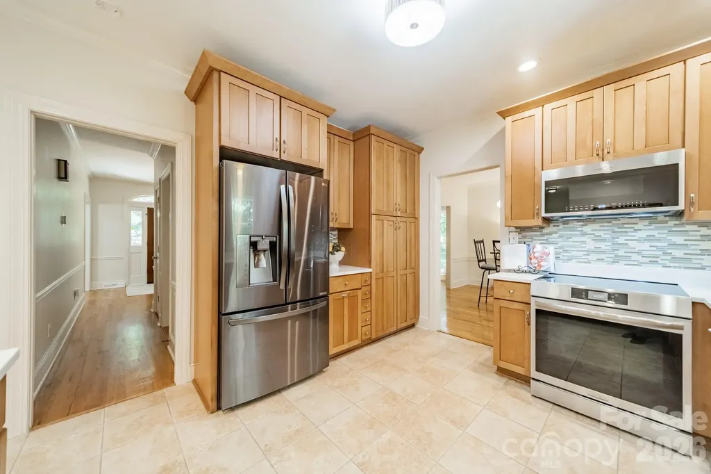 506 Abbotsford Court Charlotte NC 28270