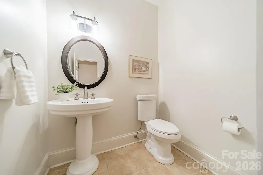 506 Abbotsford Court Charlotte NC 28270