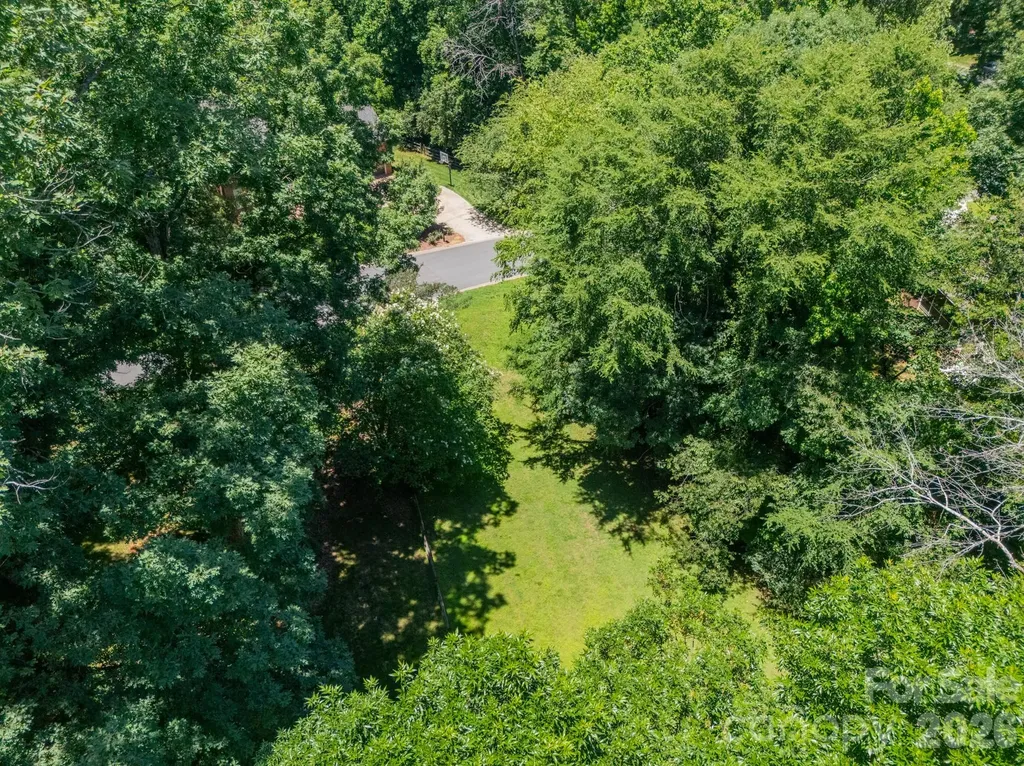 506 Abbotsford Court Charlotte NC 28270