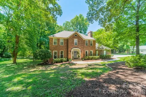 506 Abbotsford Court Charlotte NC 28270