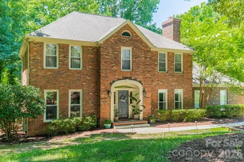506 Abbotsford Court Charlotte NC 28270