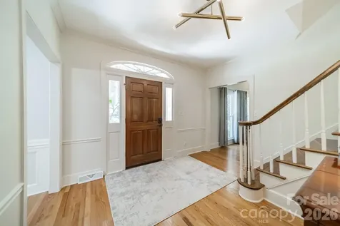 506 Abbotsford Court Charlotte NC 28270