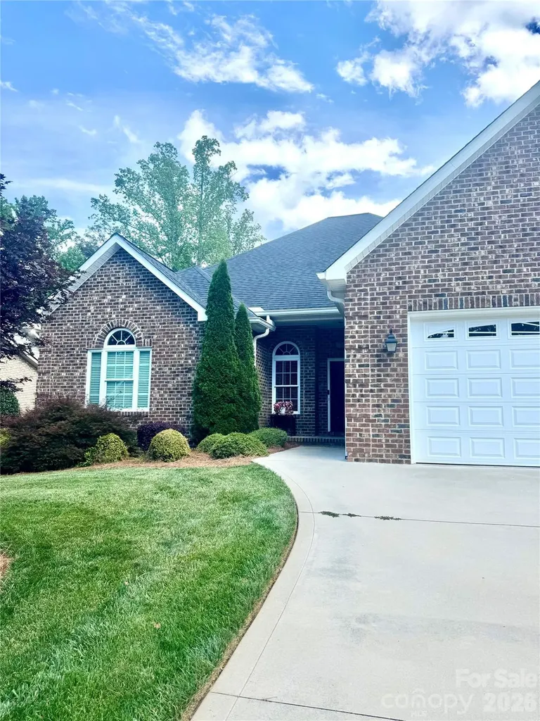 7882 Ballentrae Place Stanley NC 28164