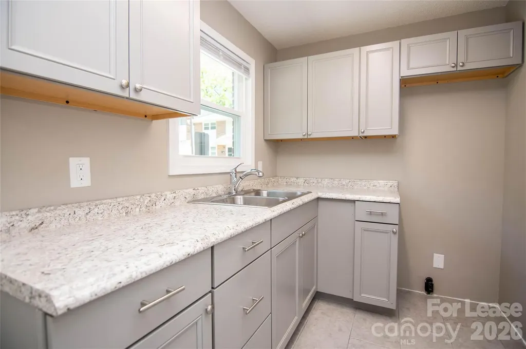 318 Highland Street Mount Holly NC 28120