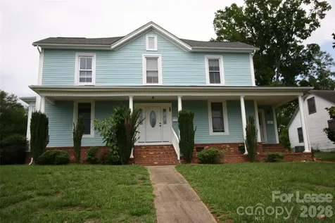 316 N Government Street Lincolnton NC 28092