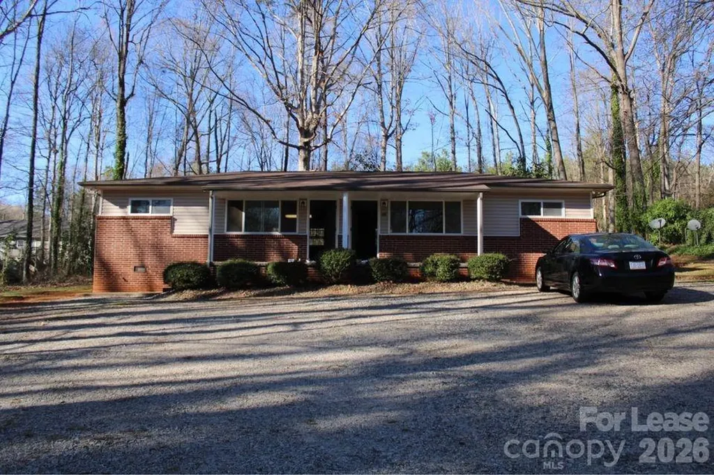 405 J Street E Newton NC 28658