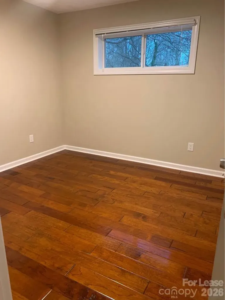 405 J Street E Newton NC 28658