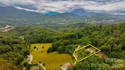 305 Majestic Mountain Drive Burnsville NC 28714