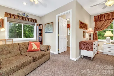 305 Majestic Mountain Drive Burnsville NC 28714