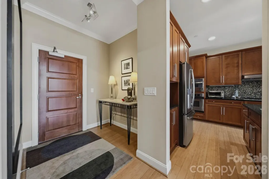 435 S Tryon Street Charlotte NC 28202