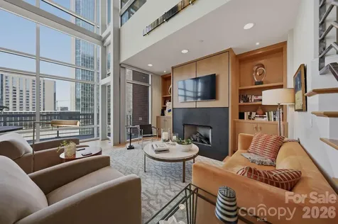 435 S Tryon Street Charlotte NC 28202