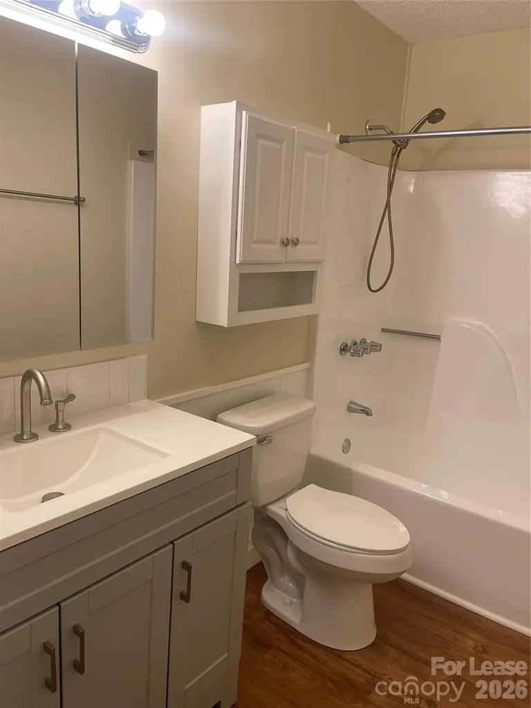 1122 28th Street SW Hickory NC 28602