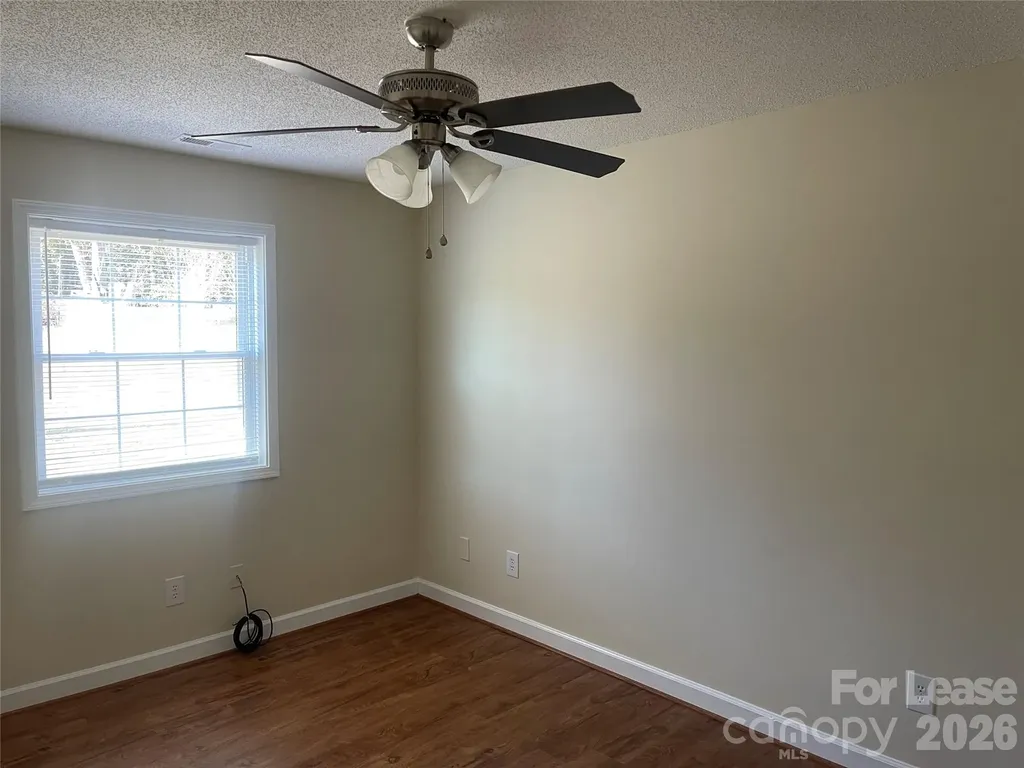 1122 28th Street SW Hickory NC 28602
