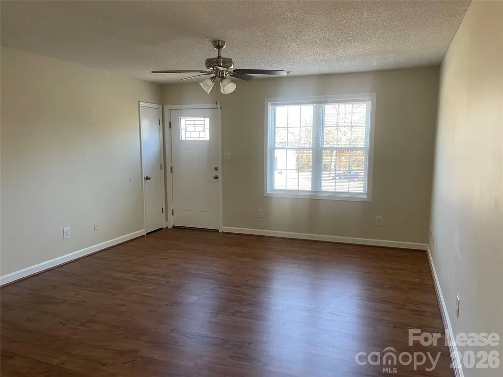 1122 28th Street SW Hickory NC 28602