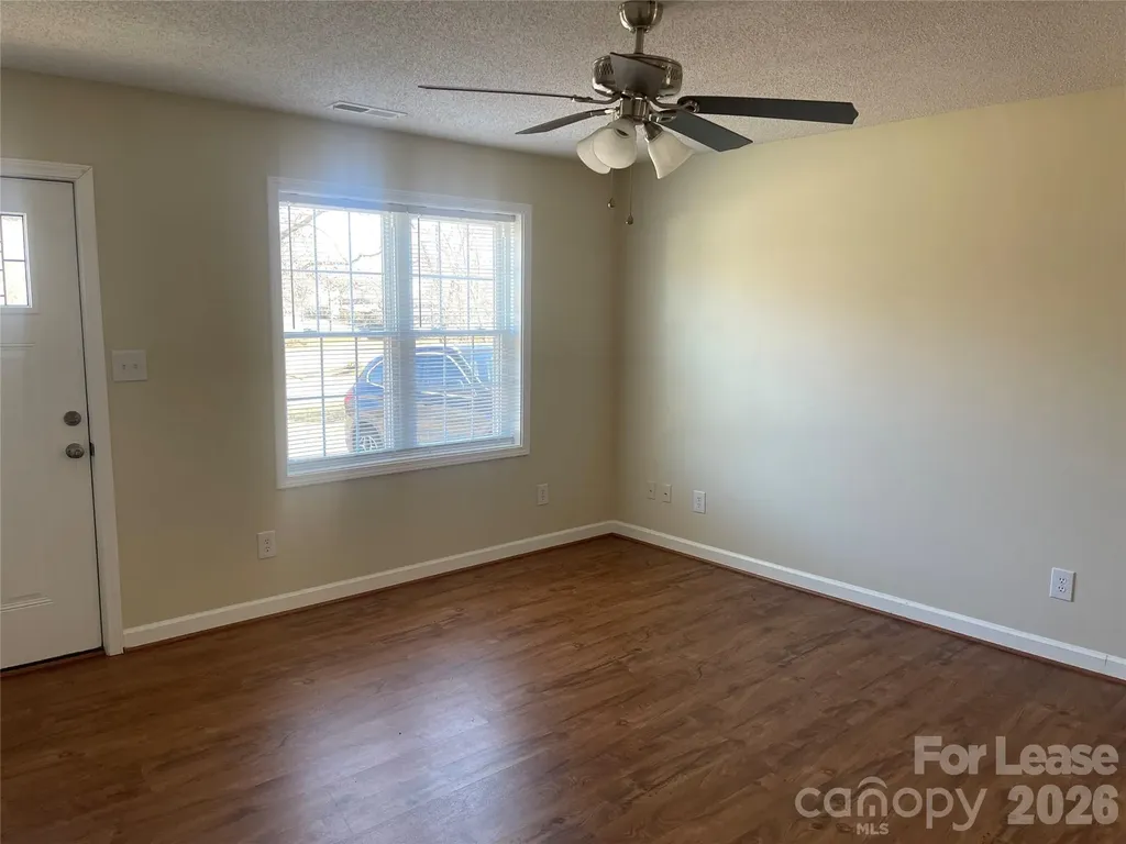 1122 28th Street SW Hickory NC 28602