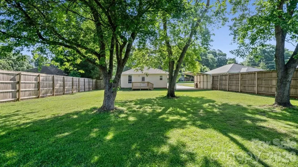 109 Globe Street Mount Holly NC 28120
