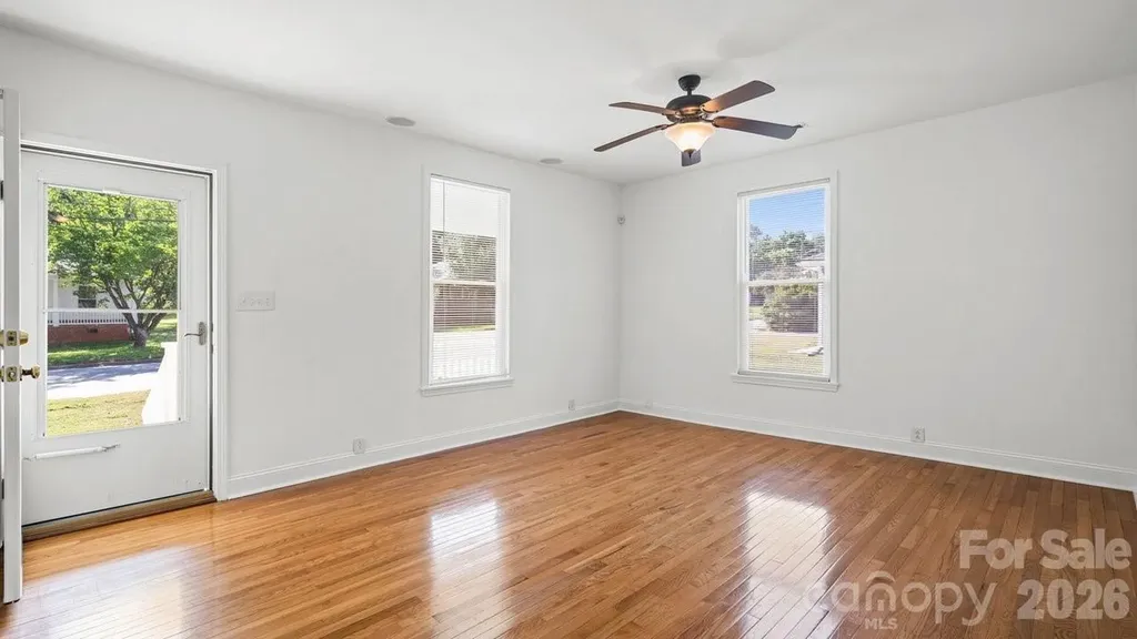 109 Globe Street Mount Holly NC 28120