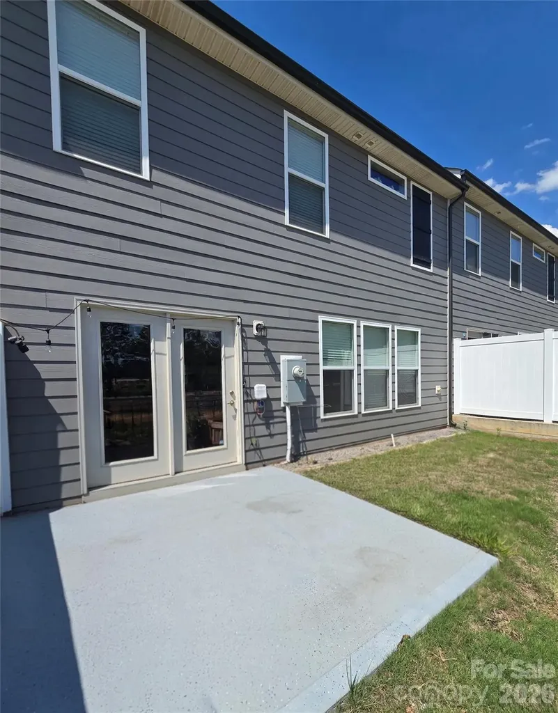 1819 Teachers House Road NW Concord NC 28027