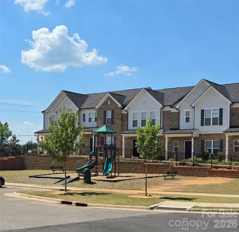 1819 Teachers House Road NW Concord NC 28027