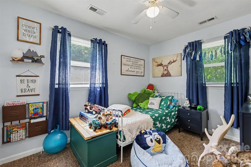 4744 Hickory Grove Road Mount Holly NC 28120