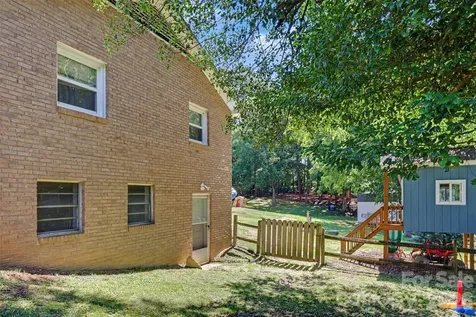 4744 Hickory Grove Road Mount Holly NC 28120