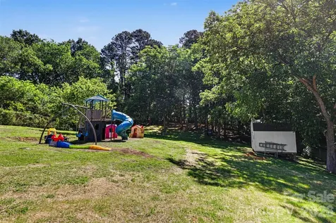 4744 Hickory Grove Road Mount Holly NC 28120