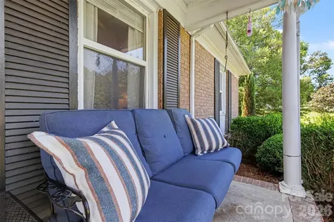 4744 Hickory Grove Road Mount Holly NC 28120