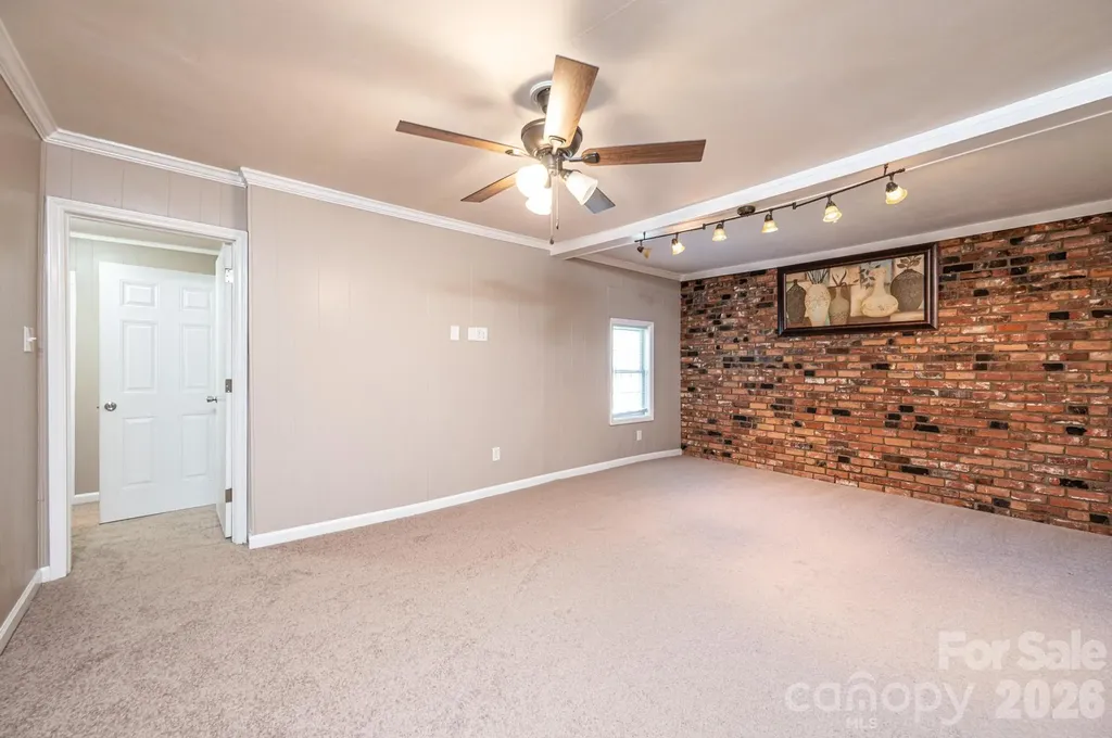 1614 College Avenue SW Lenoir NC 28645