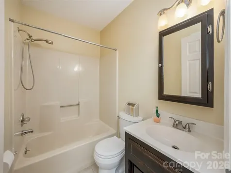 2 Bannerwood Drive Horse Shoe NC 28742