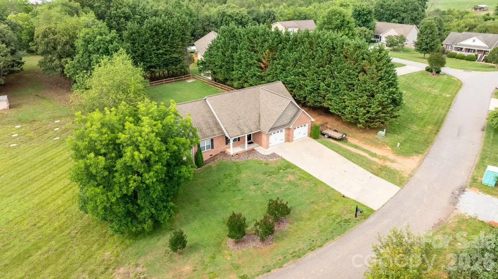 5326 Stonegate Farm Drive Granite Falls NC 28630