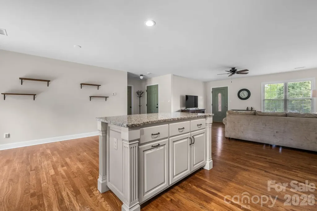 5326 Stonegate Farm Drive Granite Falls NC 28630