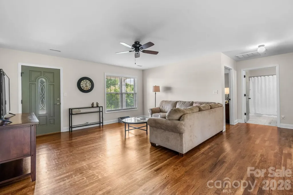 5326 Stonegate Farm Drive Granite Falls NC 28630