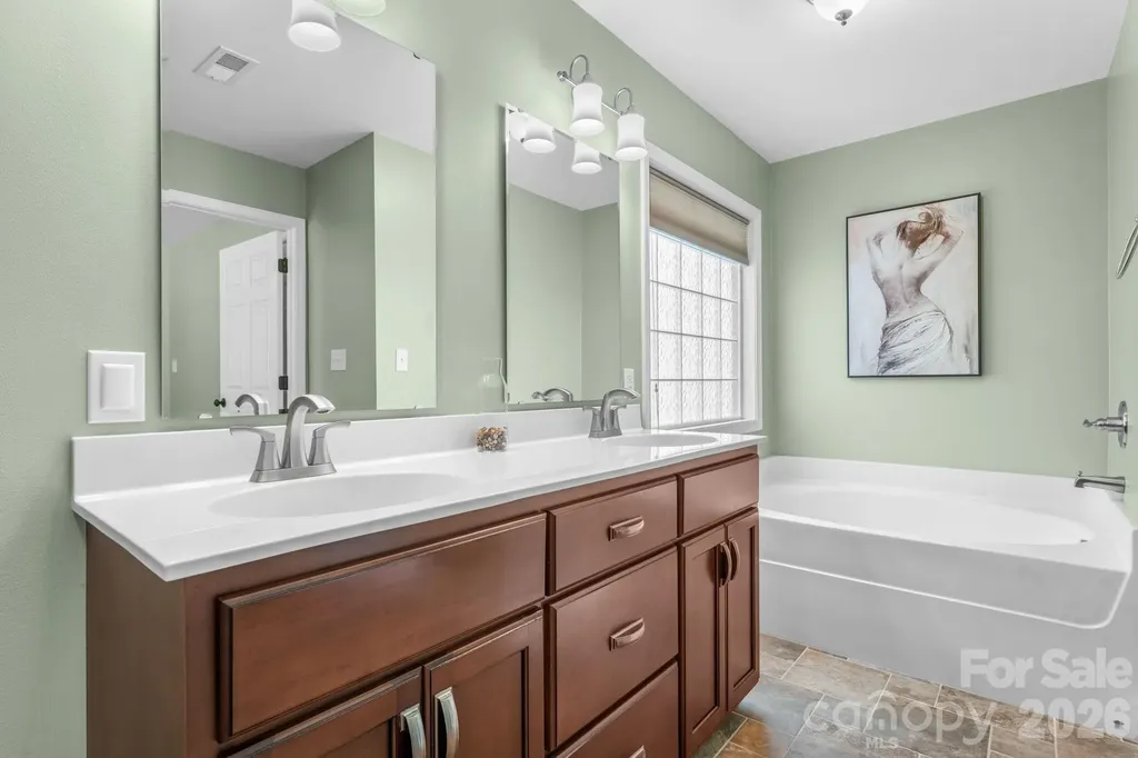 5326 Stonegate Farm Drive Granite Falls NC 28630