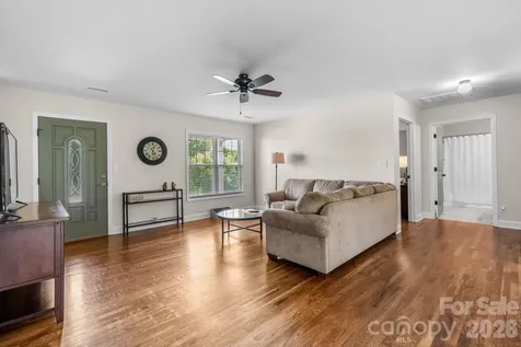 5326 Stonegate Farm Drive Granite Falls NC 28630