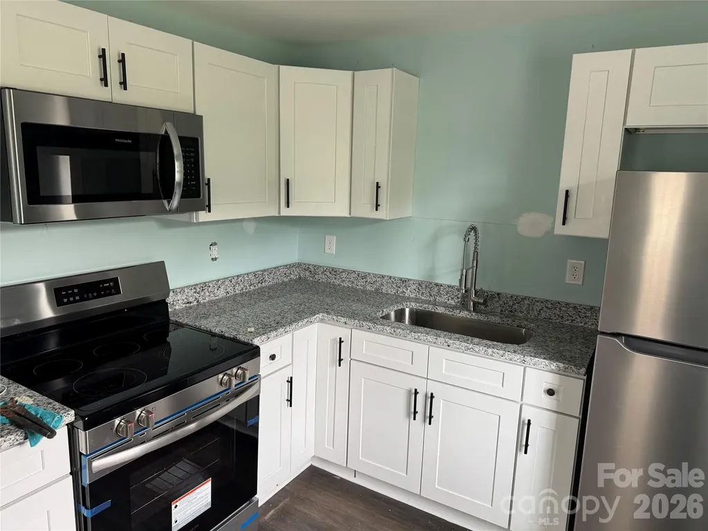 15 Brookwood Avenue NW Concord NC 28025