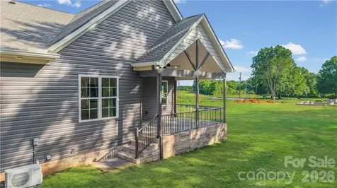 109 Frost Road Advance NC 27006