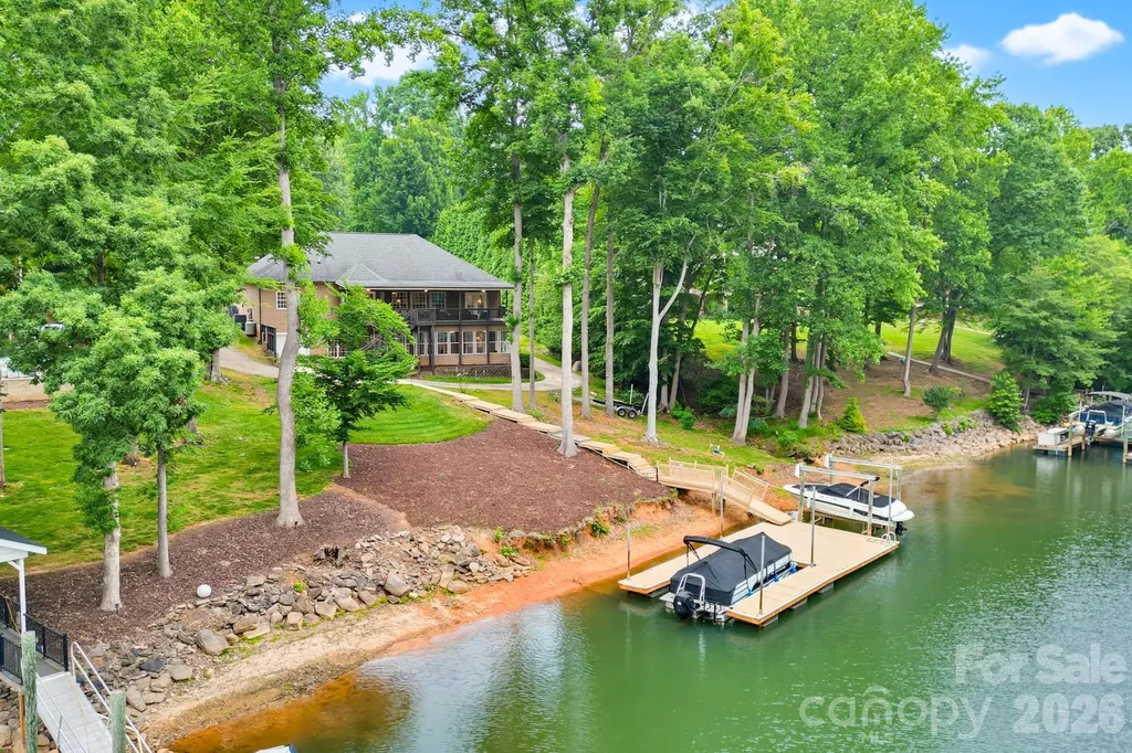 197 April Road Troutman NC 28166
