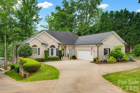 197 April Road Troutman NC 28166