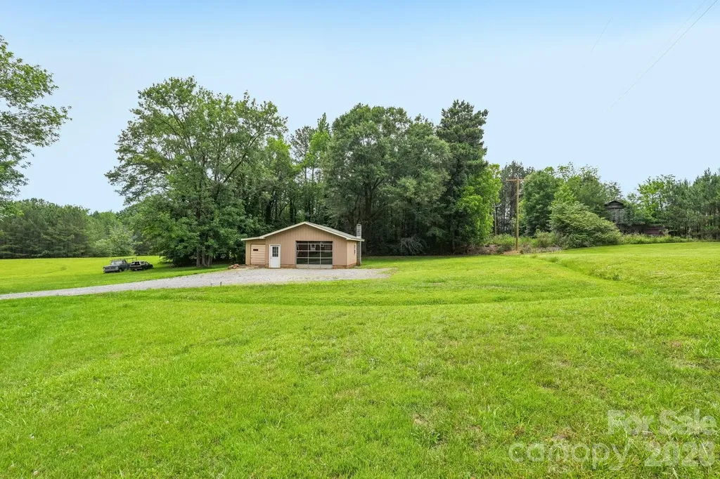 435 Parker Circle Norwood NC 28128