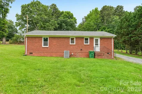 435 Parker Circle Norwood NC 28128