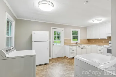435 Parker Circle Norwood NC 28128