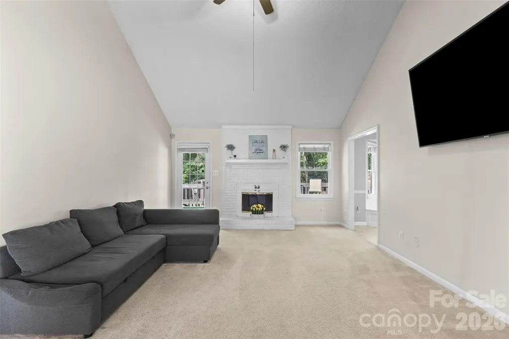 8704 Hornwood Court Charlotte NC 28215