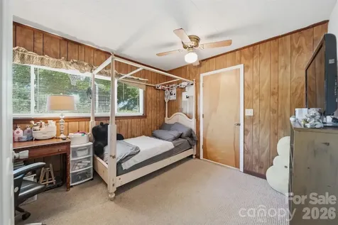 2089 Connelly Springs Road Lenoir NC 28645