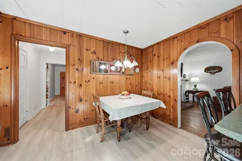 2089 Connelly Springs Road Lenoir NC 28645